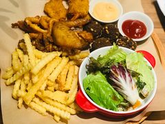 -必胜客(WOW中心城店)