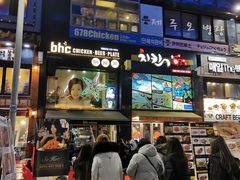 -BHC炸鸡(明洞总店)