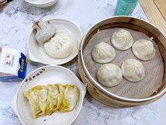 蟹黄汤包-蒋家桥饺面店(四望亭路店)
