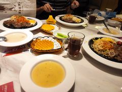 -豪客来牛排(中央花苑店)