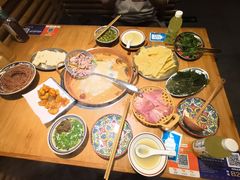 -洱火云南酸菜牛肉火锅(石景山当代商城店)