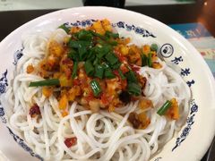 拌粉-龙老五汤店(站前西路店)