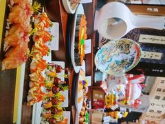 -雍容荟帝王蟹活龙虾展台自助(IFS黑金店)