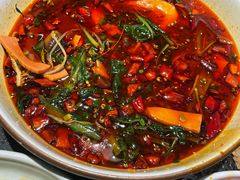 -万重锦·人文川菜馆(骡马市店)