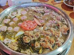 -泸州酸菜豆花火锅川师店