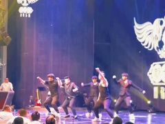 -斯卡拉演艺集团