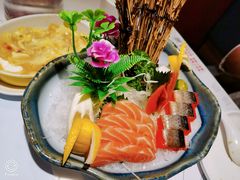 三文鱼刺身-花漫里日式餐厅(城东中骏店)