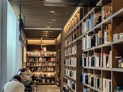 -茑屋书店(天目里店)