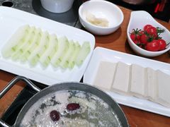 -重庆小天鹅(英雄山路店)