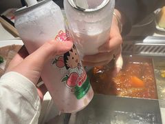 -海底捞火锅鲜切牛肉主题店(长寿路店)