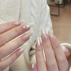 -赢韵美甲美睫瑞士净斑中心
