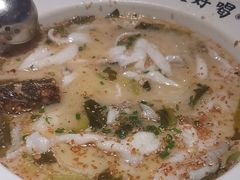 -江渔儿酸菜鱼(曜一城店)