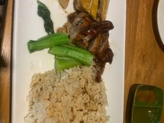 -新澳港式茶餐厅(余姚路店)