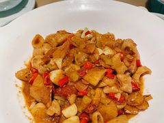 -佬麻雀·新湘菜(东方宝泰店)