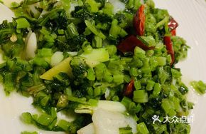 Green Snow Cabbage Stir-Fried with Cuttlefish