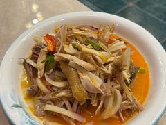 -乡村馕坑肉·烧烤·新疆菜·本地人更爱吃(阿勒泰首店)