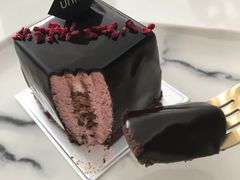 -UNI UNI(环亚凯瑟琳店)