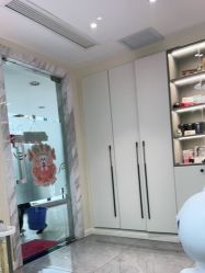 -咪咪专业脱毛连锁机构
