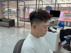 -尤司男士国潮理发馆