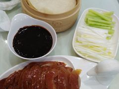 -大鸭梨烤鸭店(金顶街店)