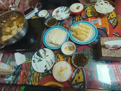 -弘烨 贵州酸汤 鱼火锅(东财店)