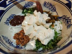 -蜗牛小馆醉乡民谣云南菜(惠新西里店)