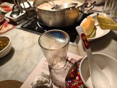 -尚尚仙·酸汤猪手·猪肚鸡火锅(华联万柳购物中心店)