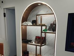 -聚云奢二手奢侈品黄金手表包包回收·中古店(上海店)