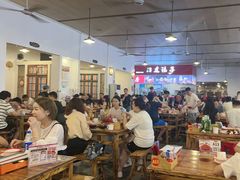 -冶建镜子·老南昌大排档·江西虾王(总店)