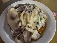 -河记肠粉店