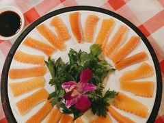 -醉美东江·三文鱼·烧鸡公
