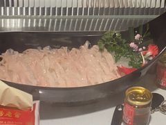 -老房老舍重庆火锅(假日城市店)