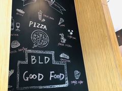 -上海漕河泾万丽酒店