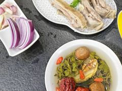 -伊源鼎盛餐饮服务有限公司