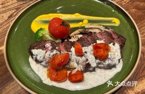 Cherries Tomato Truffle Cream Roasted M3 Steak