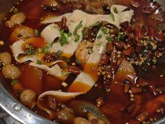 -晓彭肥肠鸡·泡椒鸡火锅(水木天地店)