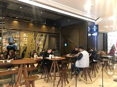 -星巴克(港汇1号办公楼店)