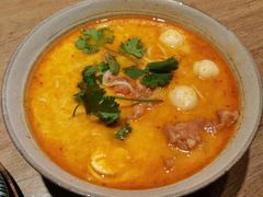 冬阴功海鲜米粉汤-长勺子东南亚(街道口店)