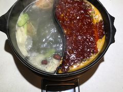 -钢管厂五区小郡肝串串香(滨江店)