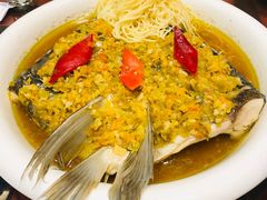 剁椒鱼头王-简朴寨(湘隆时代店)