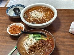 -金家小金碗云南过桥米线