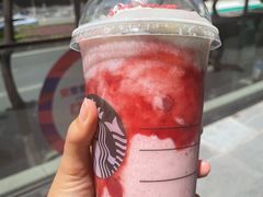 -星巴克(昆明美辰百货店)