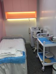 -斐尔国际皮肤管理中心