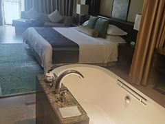 -广悦华阳朔河畔度假酒店(十里画廊遇龙河店)