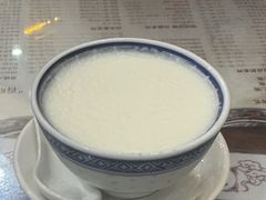 -周大娘牛乳(旧寨古村总店)