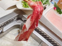 -海底捞火锅鲜切牛肉主题店(长寿路店)