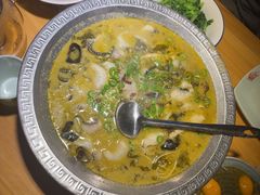 -偶屋里钵少爷(时代广场店)