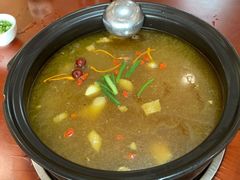 -菌之家·专业纯野生菌火锅·特色炒菌