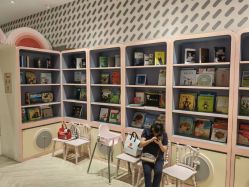 -奈尔宝·儿童乐园·亲子餐厅(华采天地店)