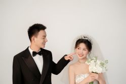 -雅云婚纱摄影工作室旗舰店